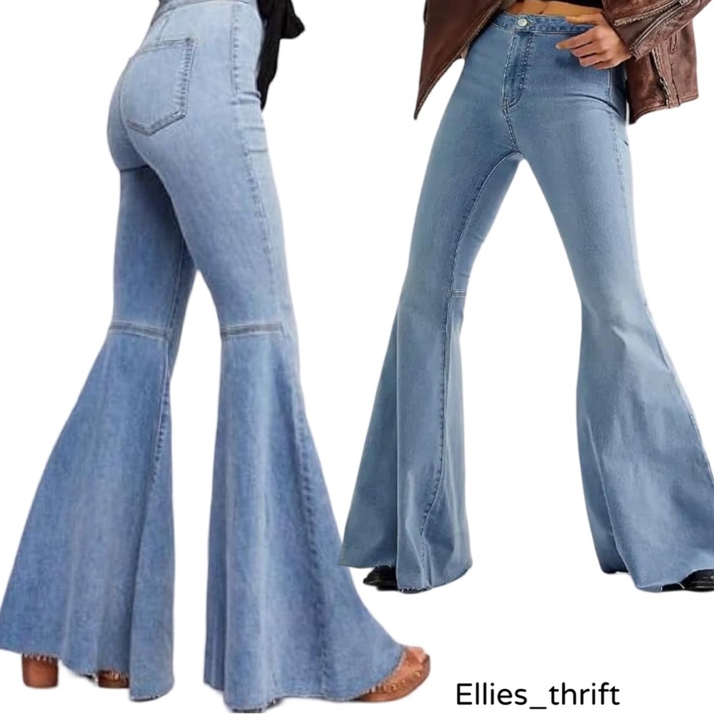 Free People Just Float On Flare Bell Bottom Jeans in Light Blue Size 25
